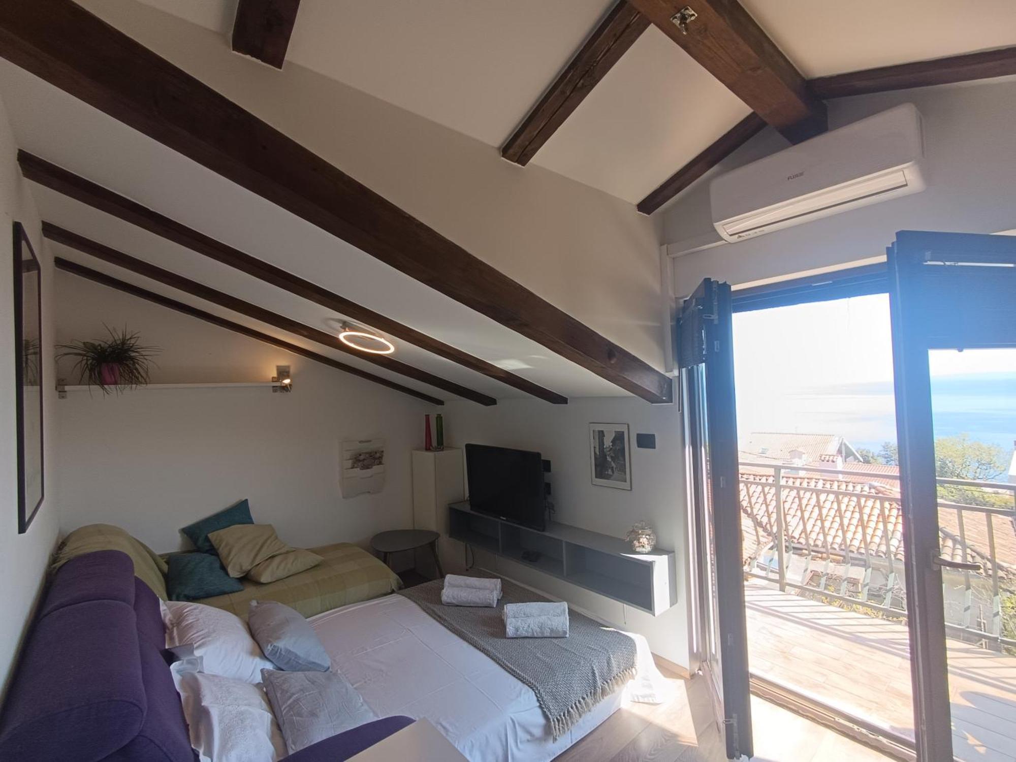 Fenix - Stunning View, Great Location & Free Parking Apartment โอปาติยา ภายนอก รูปภาพ